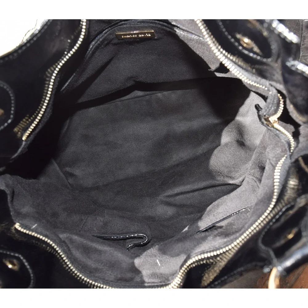 Charles David Hobo Bag Womens Large Black Patent Leather EUC Gold Hardware‎